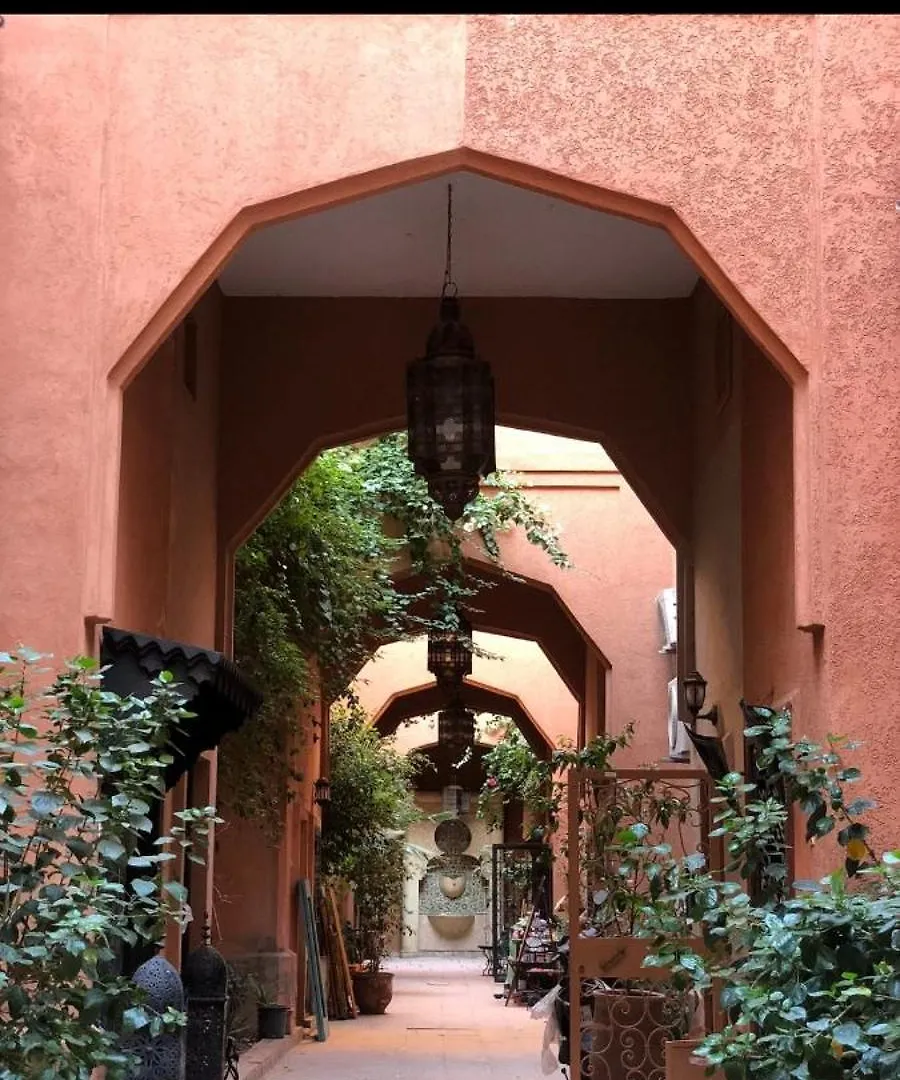 Riad Benhammou1 Marakeş